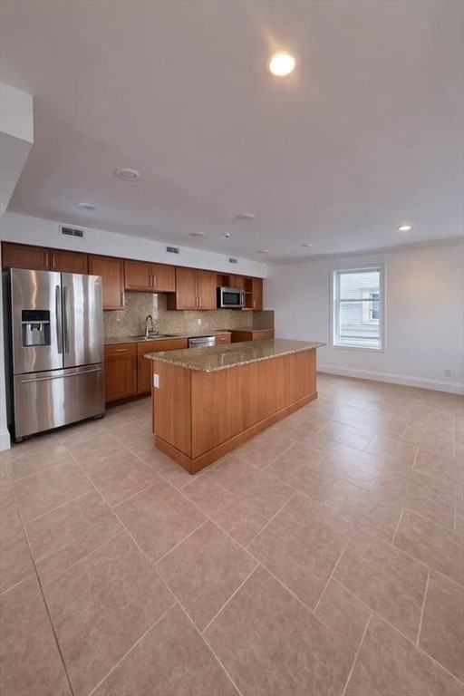 373 Crescent Ave in Chelsea, MA - Building Photo - Building Photo