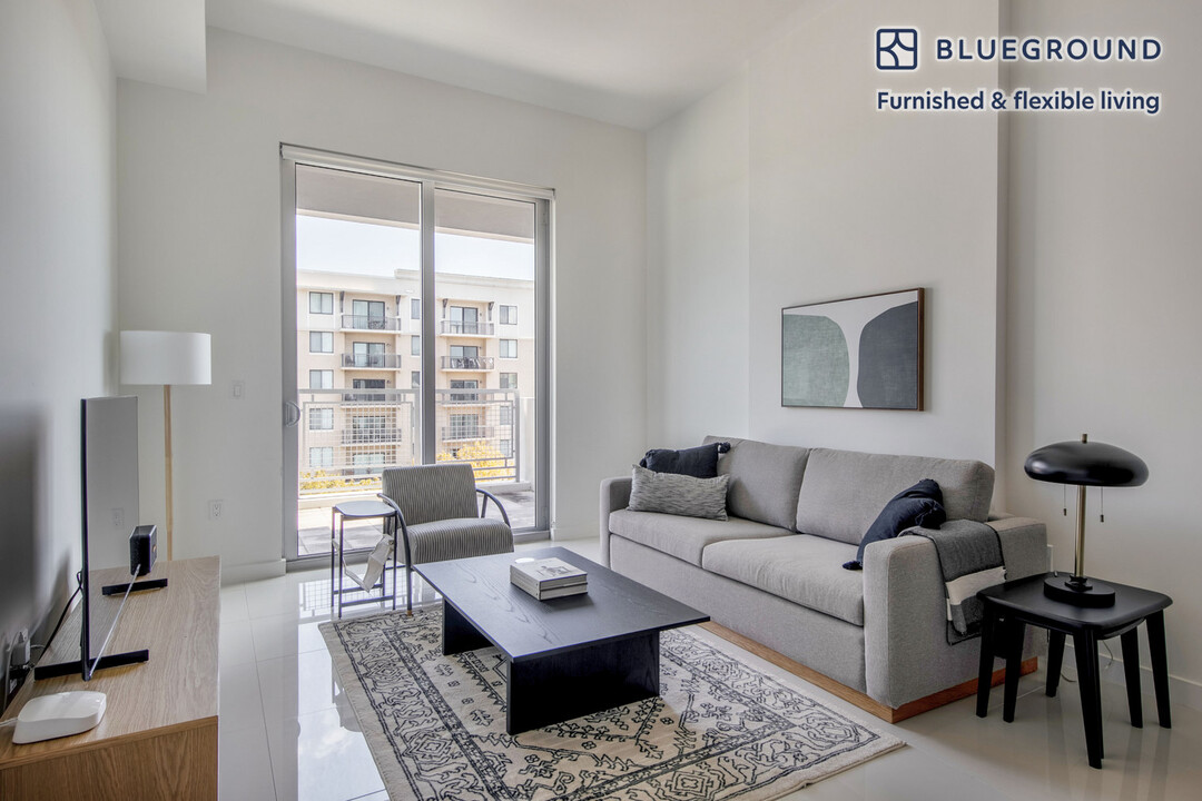 3622 Coral Way-Unit -FL6-ID64 in Miami, FL - Building Photo