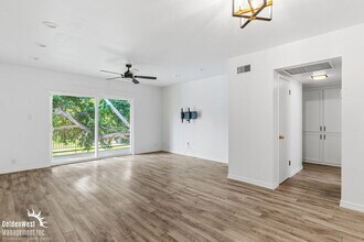 1107 W Osborn Rd in Phoenix, AZ - Building Photo - Building Photo