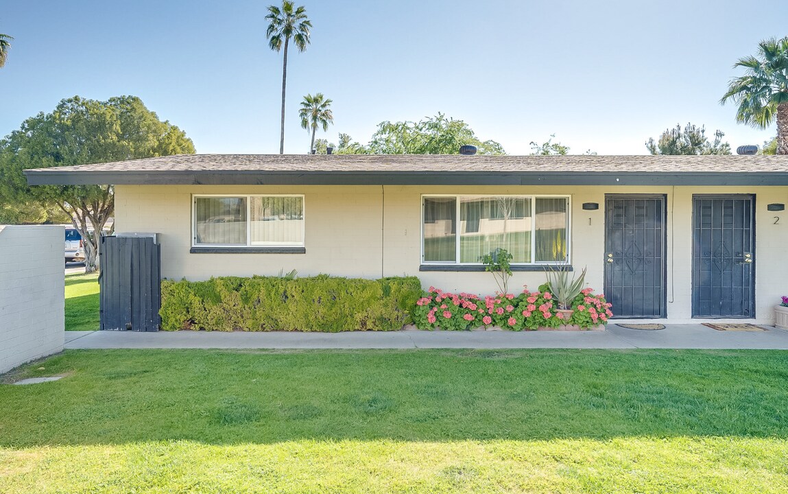 Avalon Green Apartments in Scottsdale, AZ - Foto de edificio