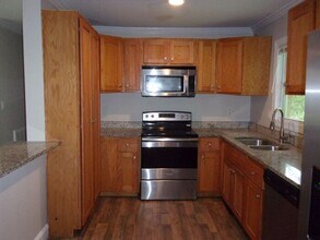 126 Valley Rd in York, SC - Building Photo - Building Photo