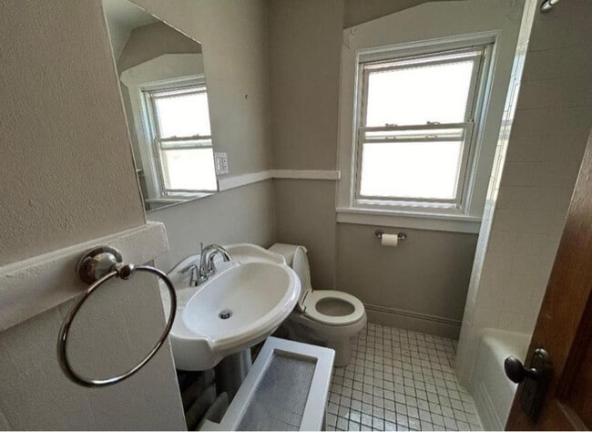 property at 256 E 7th St