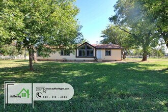 22233 Venzke Rd in Cottonwood, CA - Building Photo - Building Photo