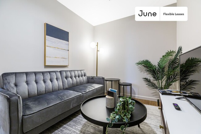 property at 7 Eldridge St