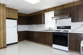 13 Greylock Rd-Unit -# A in Boston, MA - Building Photo - Building Photo