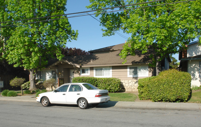 Bundy Apartments in San Jose, CA - Building Photo - Building Photo