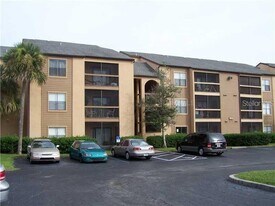 2231 Cascades Blvd in Kissimmee, FL - Building Photo