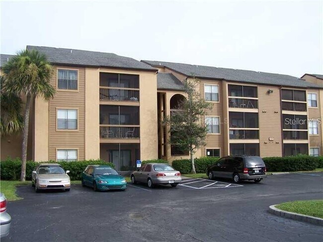 property at 2231 Cascades Blvd
