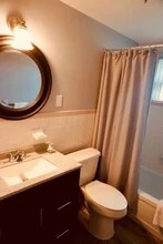 2208 Arcadia Rd in Holiday, FL - Building Photo - Building Photo