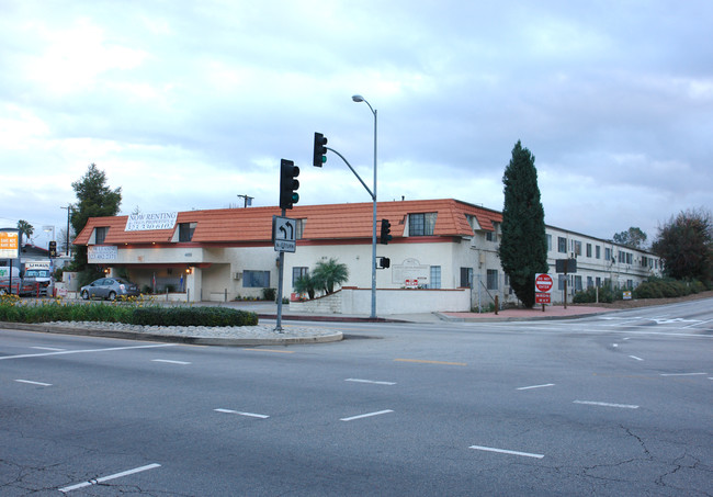 Laurel Canyon Apartments in Valley Village, CA - Building Photo - Building Photo