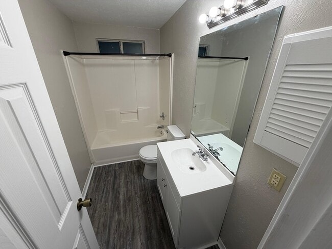 516 Jones St in Longview, TX - Building Photo - Building Photo