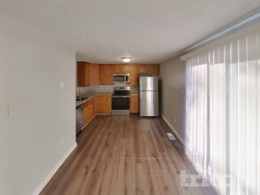 2551 Log Mill Ct in Crofton, MD - Building Photo - Building Photo