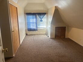 615 Court St in Elizabeth, NJ - Building Photo