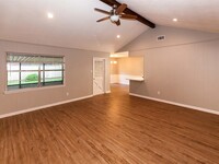 2103 Yorktown Ct N in League City, TX - Building Photo - Building Photo