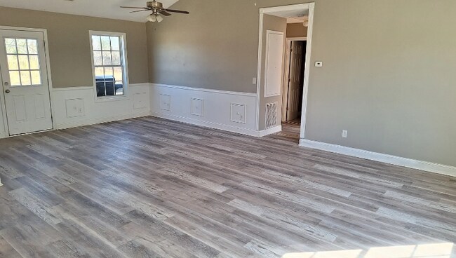 759 Jackson Lake Rd in Jackson, GA - Building Photo - Building Photo