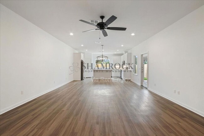 119 Windmill Wy in Robinson, TX - Building Photo - Building Photo