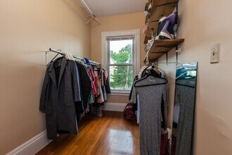 27 Parsons St, Unit 27 in Boston, MA - Building Photo - Building Photo