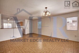7407 S Sunrise Way in Buckeye, AZ - Building Photo - Building Photo