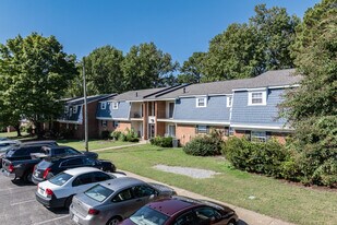 Shady Creek in Richmond, VA - Building Photo