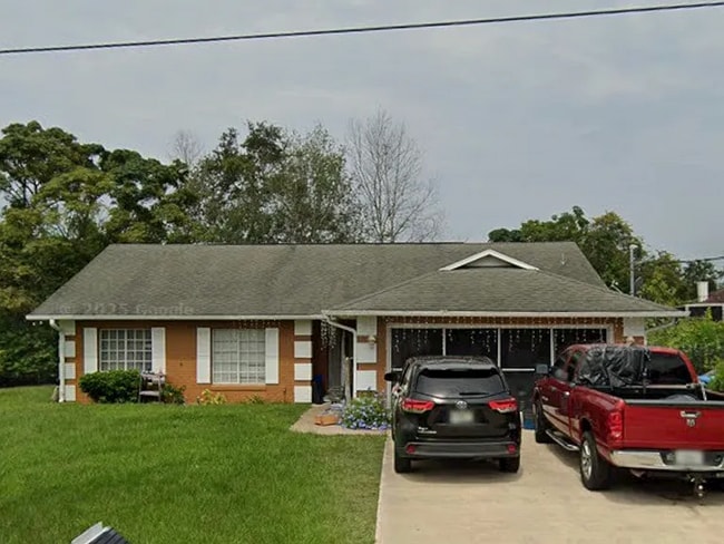 property at 1462 Melshire Ave