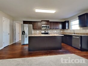 42 Folkstone Ct in Bunnlevel, NC - Building Photo - Building Photo