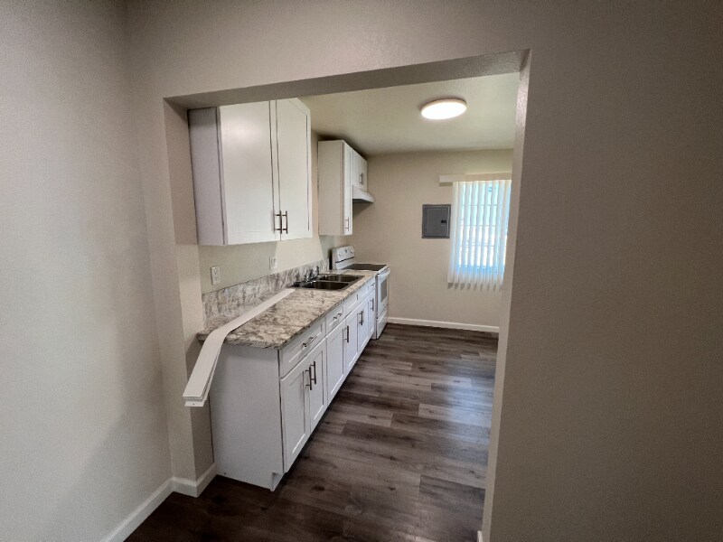 938 N Van Ness Ave in Fresno, CA - Building Photo