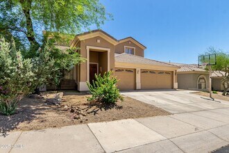 10573 E Sheena Dr in Scottsdale, AZ - Building Photo - Building Photo