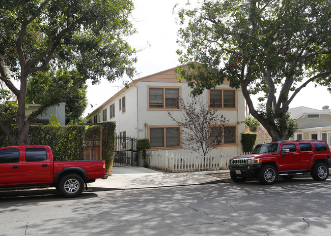 1226 N Ogden Dr in West Hollywood, CA - Building Photo - Building Photo