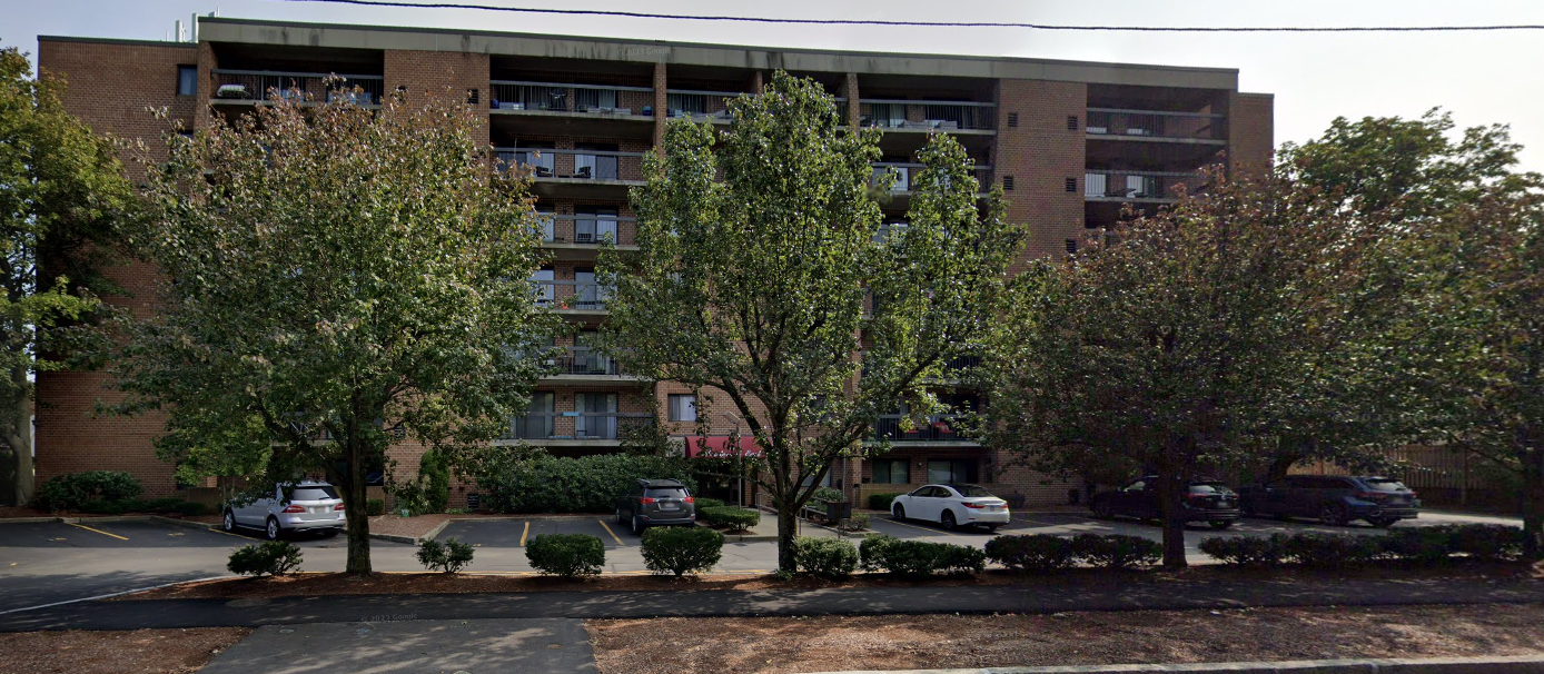 289 Elm St, Unit 14 in Medford, MA - Foto de edificio