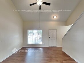 1015 Redcrest Springs Ct in Houston, TX - Foto de edificio - Building Photo