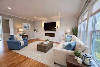 198 Stonehaven Dr in Weymouth, MA - Building Photo - Building Photo