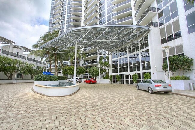 1130 5th St in Miami Beach, FL - Building Photo - Building Photo