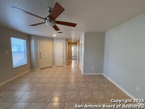 810 Antler Post in San Antonio, TX - Building Photo - Building Photo