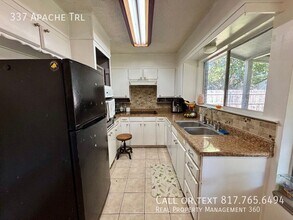 337 Apache Trail in Keller, TX - Building Photo - Building Photo