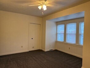 5408 Kincaid St in Pittsburgh, PA - Building Photo - Building Photo