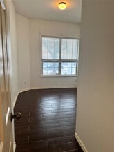 304 Valona Loop in Round Rock, TX - Building Photo - Building Photo