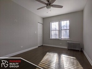 4547 N Leavitt St-Unit -4557-1 in Chicago, IL - Building Photo - Building Photo