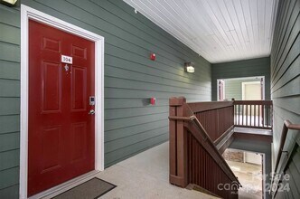 2000 Olde Eastwood Village Blvd in Asheville, NC - Building Photo - Building Photo