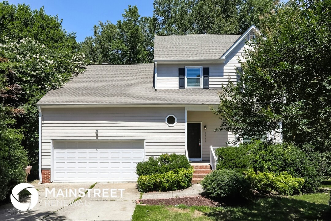 1511 Groveland Trail in Greensboro, NC - Building Photo