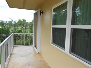457 Flanders I in Delray Beach, FL - Building Photo - Building Photo