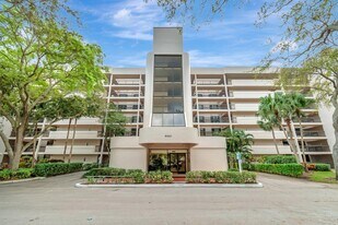 6420 Boca Del Mar Dr in Boca Raton, FL - Building Photo