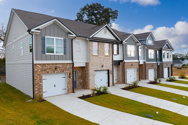 The Collection Tate Bend in Calhoun, GA - Foto de edificio - Building Photo