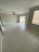 8580 NW 5th Terrace in Miami, FL - Building Photo - Building Photo