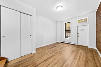 435 7th Ave in Brooklyn, NY - Building Photo - Building Photo