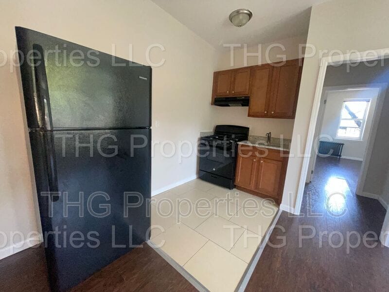 641 Lincoln Ave in Orange, NJ - Building Photo