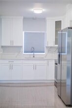 624 Westward Dr in Miami Springs, FL - Building Photo - Building Photo