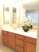 11601 Park Vista Blvd in Fairfax, VA - Building Photo - Building Photo