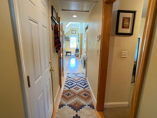 36 Radcliffe Rd in Somerville, MA - Foto de edificio - Building Photo