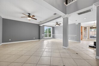 7814 Millbrook Dr in Houston, TX - Foto de edificio - Building Photo