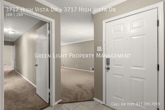 3717 High Vista Dr in Dallas, TX - Building Photo - Building Photo